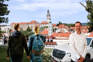 Prague: Transfer to Vienna via fabulous Cesky Krumlov