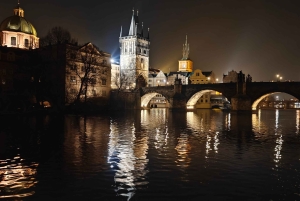 Прага: круиз в День святого Валентина с ужином и просекко