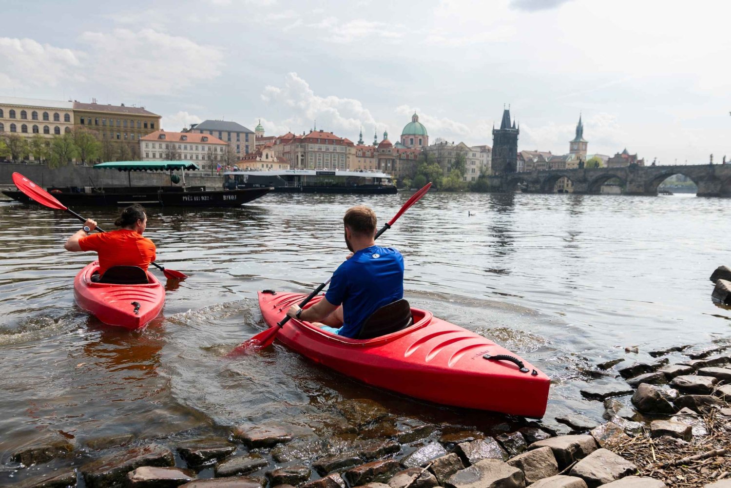 Prague: Vltava River Kayak Tour with Guide