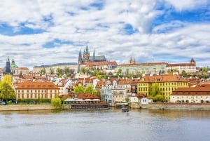 Prague: 1-hour Cruise with Audio Guide