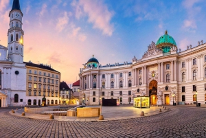 Private sightseeing transfer Prague - Vienna