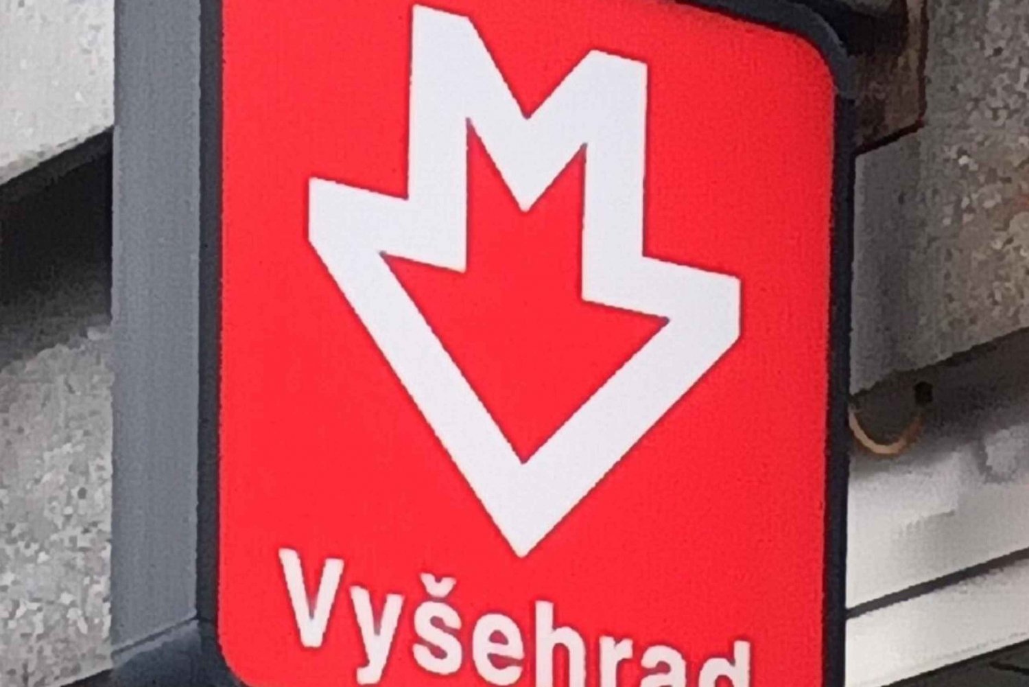 Real life in Prague - Easy Walk from Vysehrad to Vyton