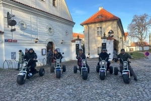 Wielka wycieczka po mieście na elektrycznym trójkołowcu w Pradze - przewodnik na żywo