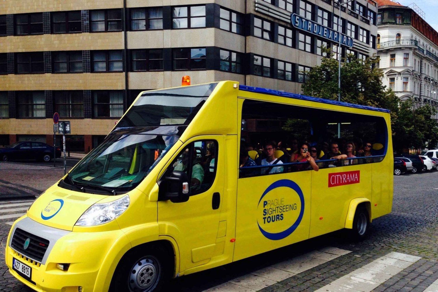 Short city tour by bus - 1 hour