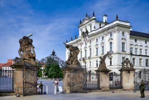 Skip-the-line Lobkowicz Palace Private Tour & Concert