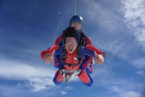 Prague: Tandem Skydiving 14,000ft over Prague with Transfers