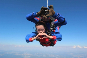 Prague: Tandem Skydiving 14,000ft over Prague with Transfers