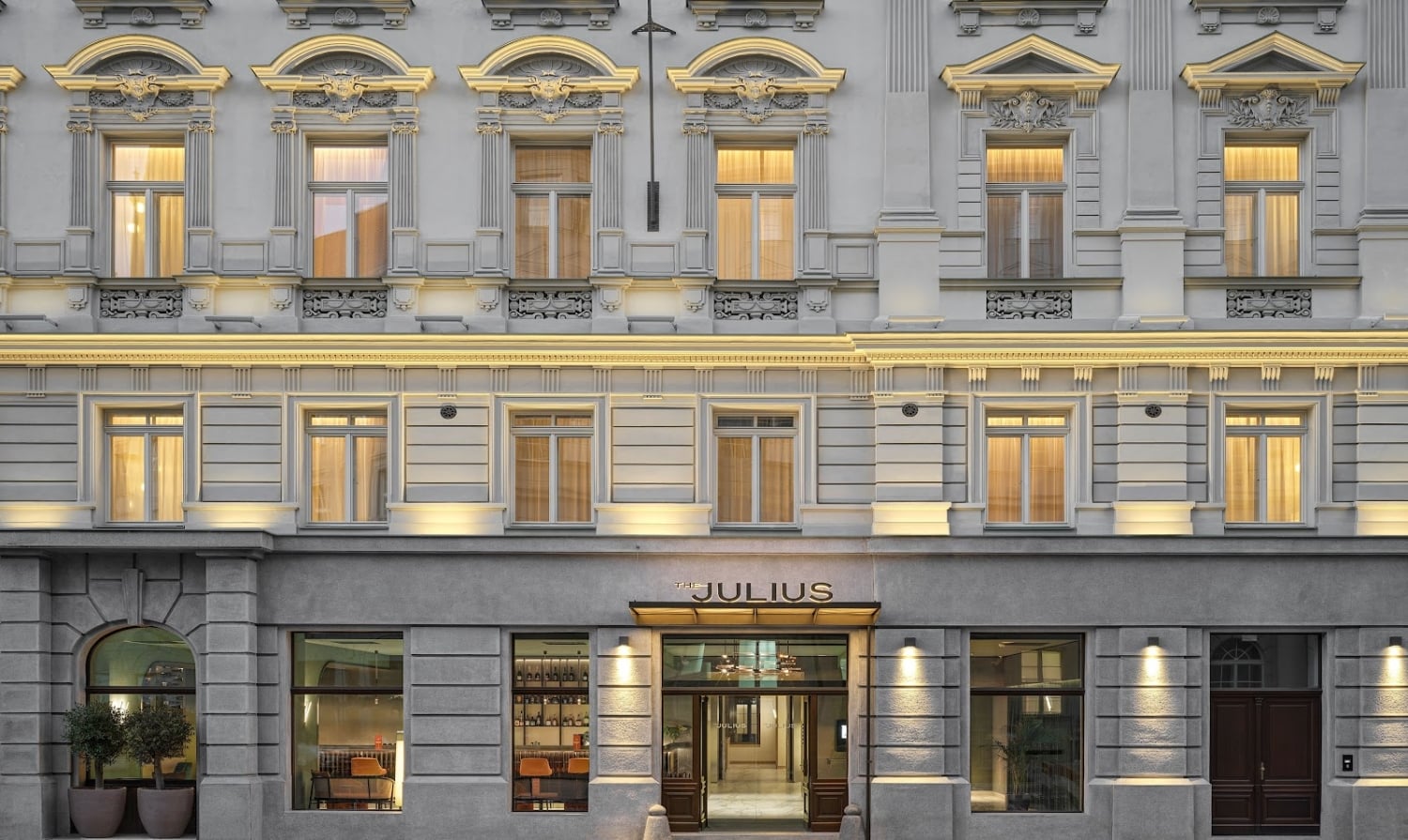 The Julius Prague