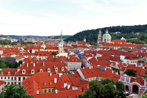 Tour around Prague Castle and Lesser Town in Spanish