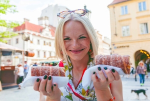 Comida tradicional tcheca e excursão privada ao centro histórico de Praga