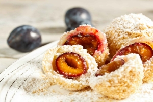 Comida tradicional tcheca e excursão privada ao centro histórico de Praga