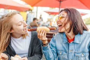Comida tradicional tcheca e excursão privada ao centro histórico de Praga