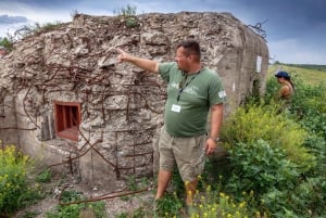 Tour in fuoristrada della seconda guerra mondiale da Praga con pranzo