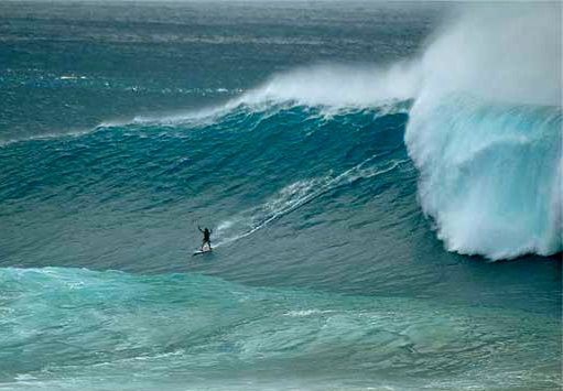 Surfing Rincon (Credit: Captain_Ambiance)