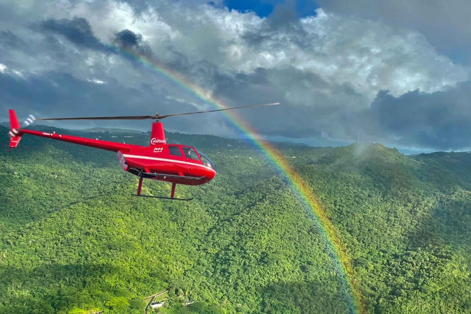 San Juan: Tour particular de helicóptero pela ilha
