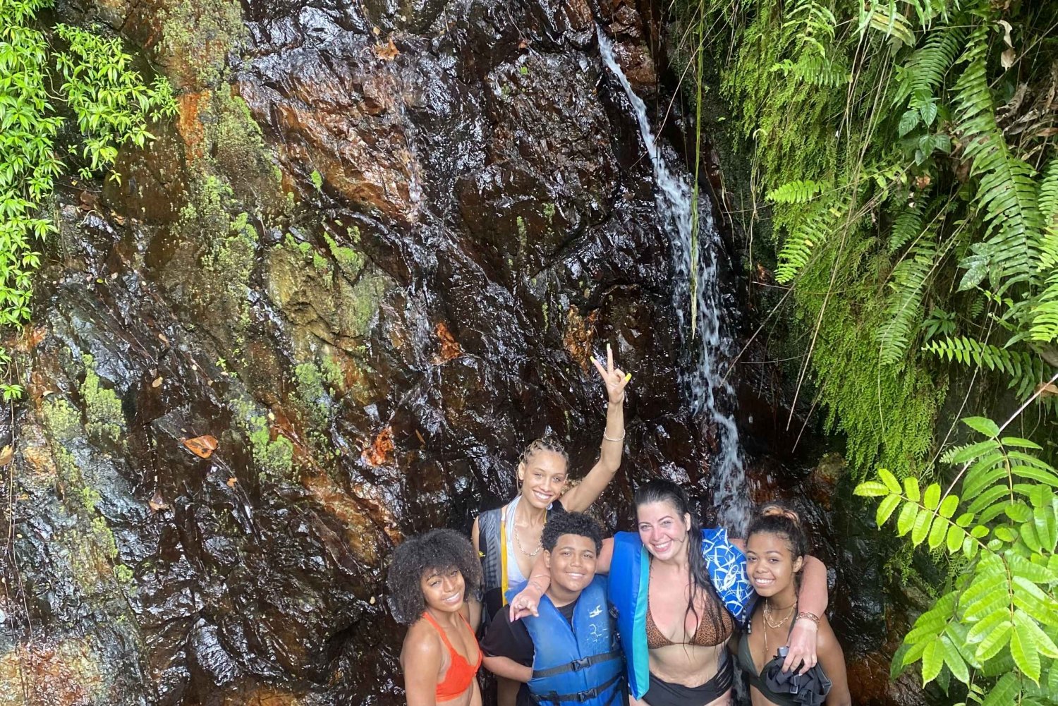 Carolina: Full-Day El Yunque Rainforest & Waterslide Tour