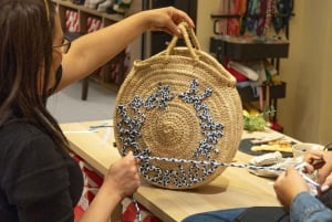 Design and Craft a Raffia Bag in San Juan