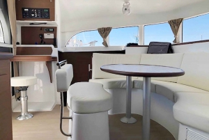 Fajardo: Catamaran Day Cruise with Piñeros Island and Lunch