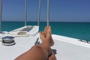Fajardo: Wycieczka łodzią na wyspę Culebra z nurkowaniem, lunchem i napojami