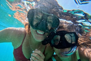 Fajardo: tour en barco de snorkel con aperitivos y bebidas