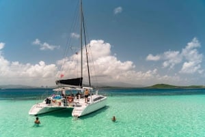 From Fajardo: Icacos Island Full-Day Catamaran Trip