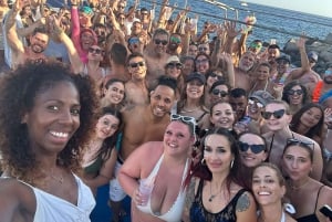 From Puerto Rico: Boat party along the coast.
