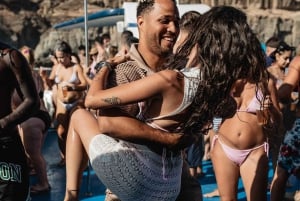 From Puerto Rico: Boat party along the coast.