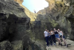 Von San Juan aus: Ganztägige Höhlen- und Wasserfall-Abenteuer-Tour