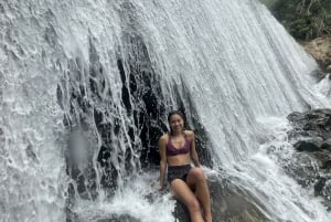 De San Juan: passeio de aventura de dia inteiro em cavernas e cachoeiras