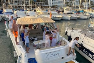 Gran Canaria: Utflykt på privat yacht med dryck, lunch och snorkling