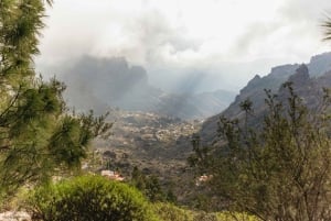 Gran Canaria: Volcano Sunset Tour and Local Food Tasting
