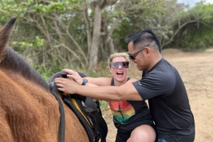 Aguadilla: Ridning på stranden