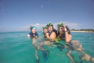 From Fajardo: Icacos Island Boat Trip and Beach Day Package