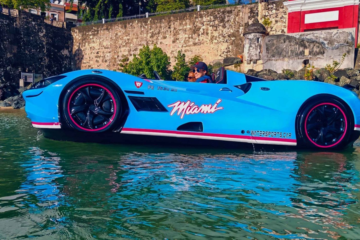 San Juan : WATER JET CAR- Blue McLaren Experience