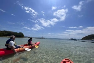 Esperienza di kayak e snorkeling ecologico con spuntino e bevande