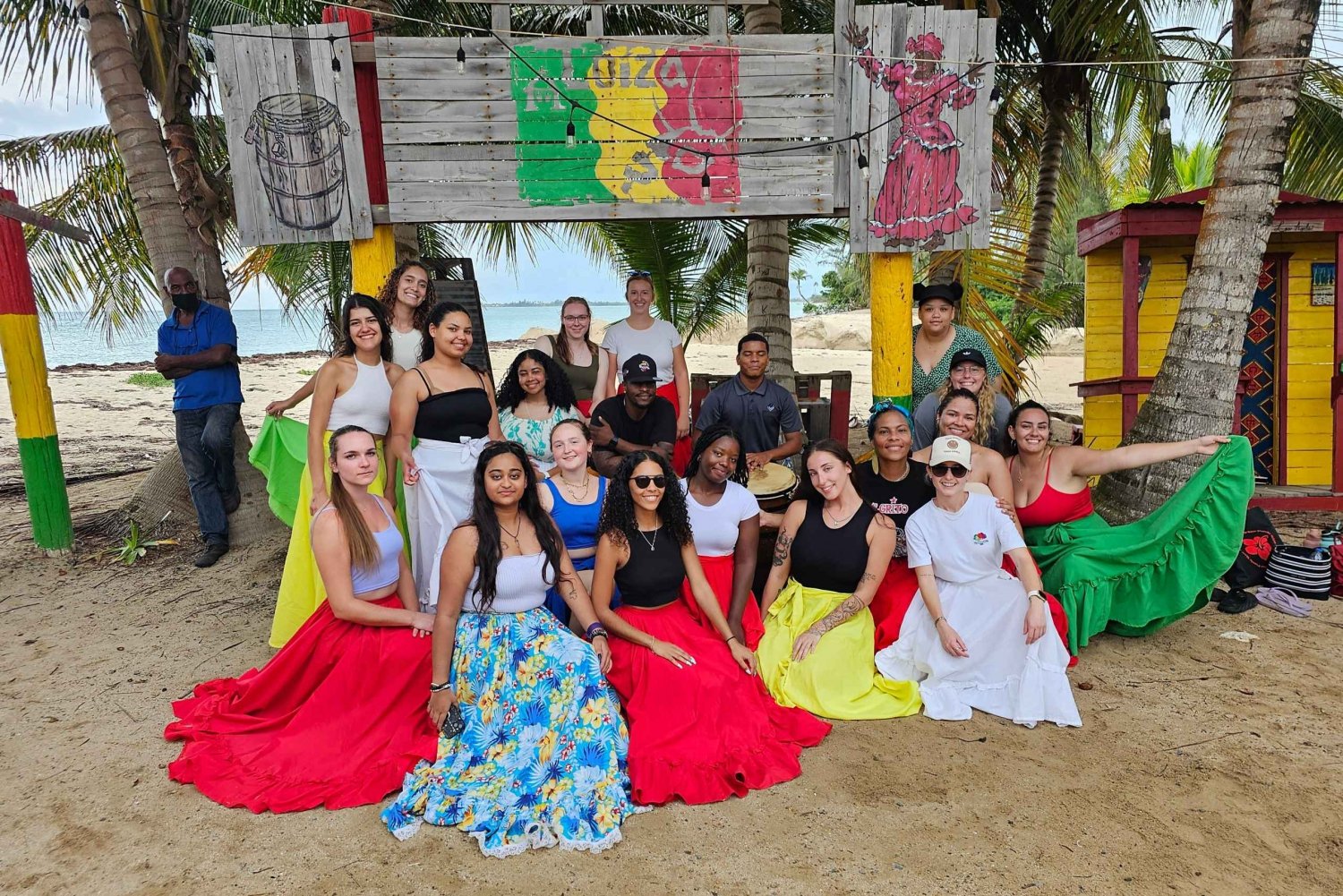 Echos von Loiza: Kunst, Folklore und Bomba-Rhythmen Exkursion