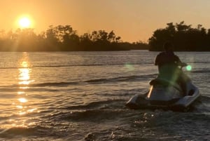 Puerto Rico: Guided East Coast Jet Ski Tour to Isla Verde