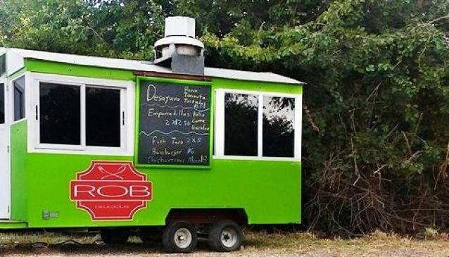 Rob's Delicious Food Truck in Puerto Rico