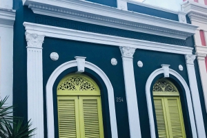 San Juan: Craft Cocktail Walking Tour with 3 Cocktails