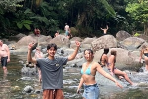 サンファン：エル・ユンケ熱帯雨林ハイキング & ルキロビーチ