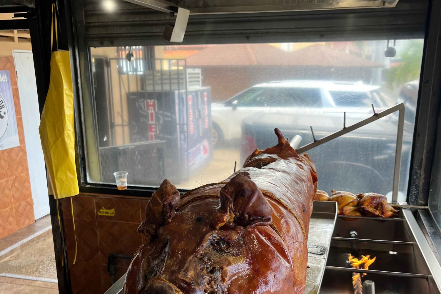 San Juan: Motorvejstur med svinekød, hvor der laves og smages på mad