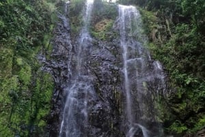 San Juan, PR: Wandel naar een verborgen waterval