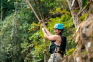 San Juan: Tour Avventura Foresta Pluviale e Acquascivoli Trasporto