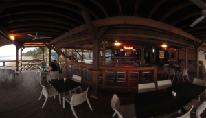 Tamboo Tavern & Seaside Grill