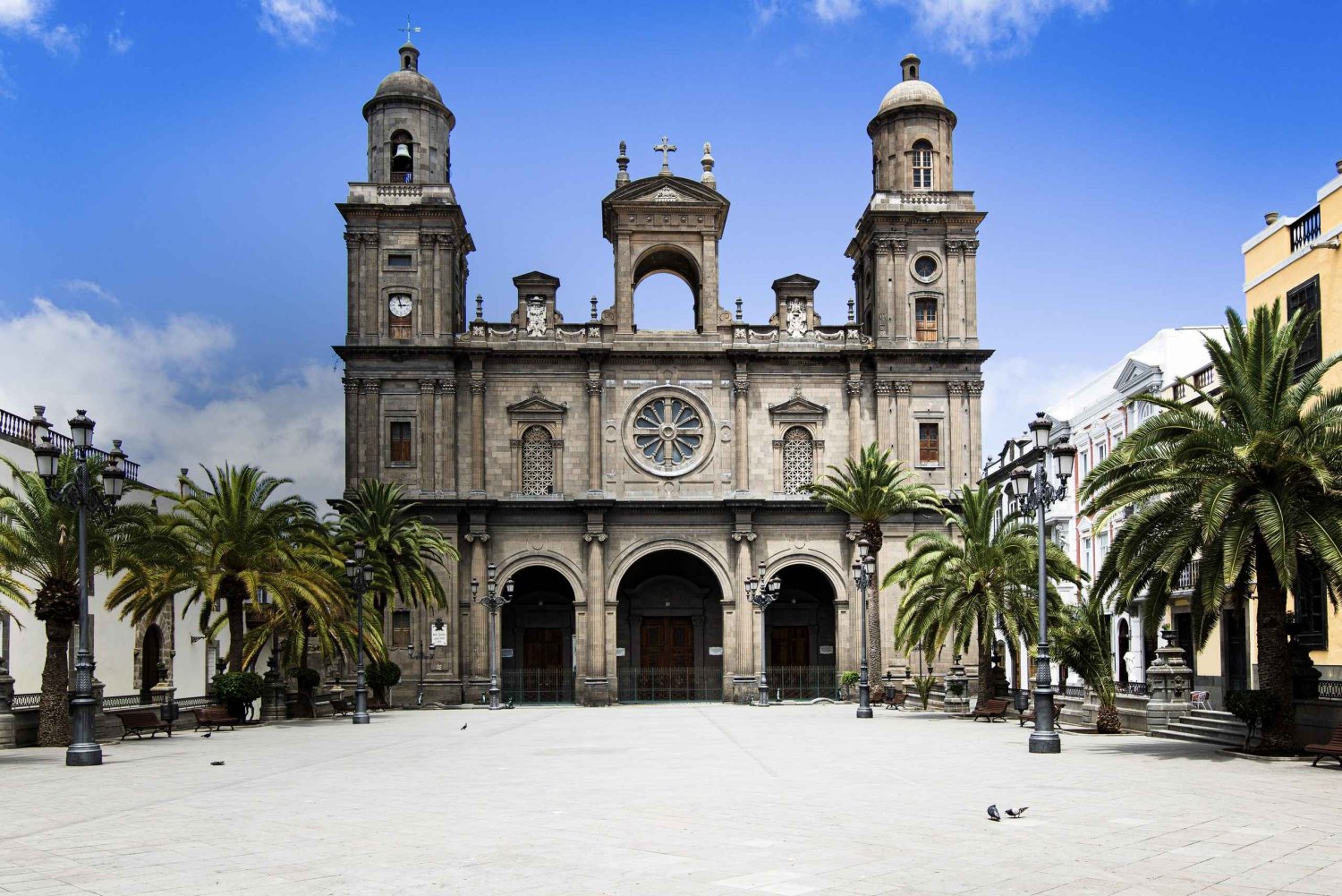 Trip to Las Palmas de Gran Canaria with a visit to Poema del Mar