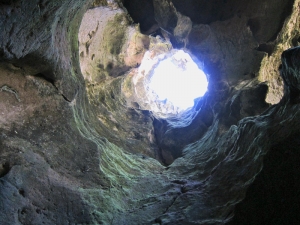Looking up from La Cueva del Indio 