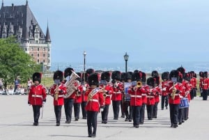 Fra Montreal: Heldagstur til Quebec City med cruise