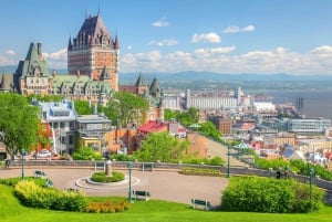 Depuis Montréal : Excursion d'une journée à Québec et aux chutes Montmorency
