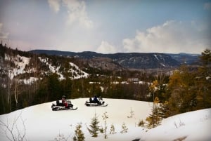 I nærheden af Tadoussac: Mini-Raid-snescooter Mont Valin og Saguenay-fjorden
