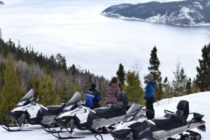 I nærheden af Tadoussac: Mini-Raid-snescooter Mont Valin og Saguenay-fjorden